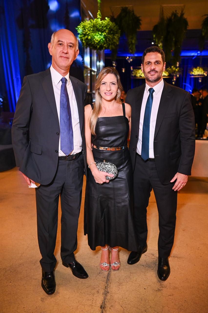 André Teixeira, Ludmila e Eduardo Porto