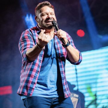Corrida do Hiperideal na orla de Salvador contará com show de encerramento de Danniel Vieira