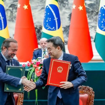 Brasil e China firmam acordo para ampliar exportação de etanol e cooperação energética