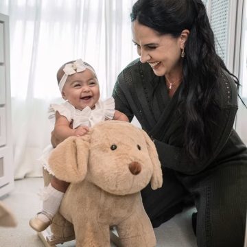 Graciele Lacerda celebra primeiro Dia das Mães com Clara: ‘Tudo que desejei’