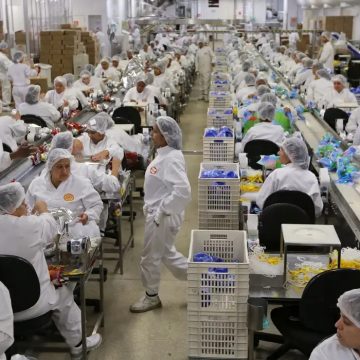 Indústria cresce 1,2% em março, após 5 meses de queda ou estabilidade