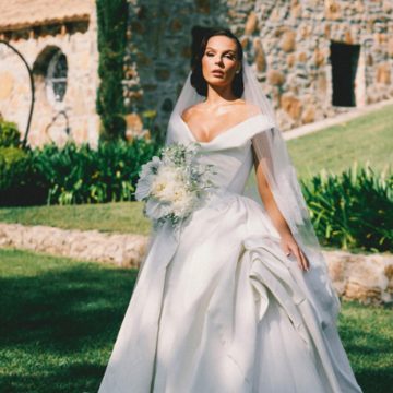Isis Valverde surge deslumbrante para casamento com Marcus Buaiz; veja fotos
