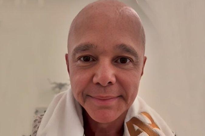 Cantor Netinho planeja volta aos palcos após tratamento contra câncer linfático