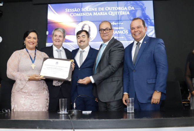Câmara concede a Comenda Maria Quitéria à juíza Rita de Cássia Ramos de Carvalho