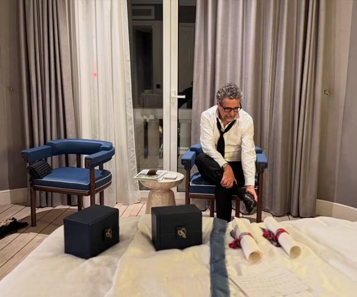 Kleber Mendonça Filho compartilha bastidores após ser premiado em Cannes