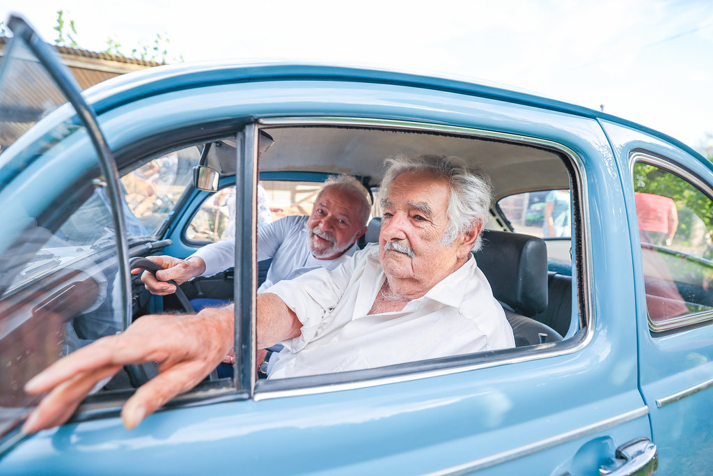 Lula lamenta morte de Pepe Mujica: ‘Sua vida foi exemplo de coragem, humildade e doçura’