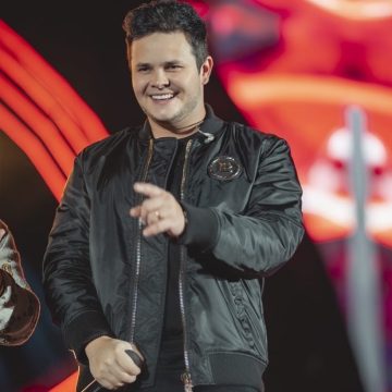 Sertanejo Matheus Aleixo tem contas invadidas e prejuízo de R$ 700 mil via pix