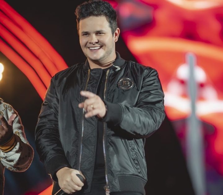Sertanejo Matheus Aleixo tem contas invadidas e prejuízo de R$ 700 mil via pix