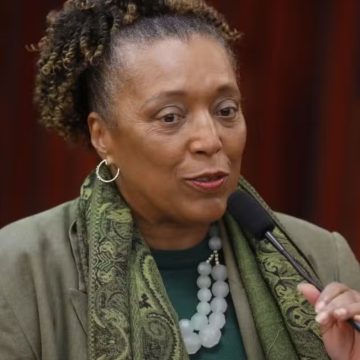 AGU aciona PF para investigar racismo contra ministra do TSE em evento oficial em Brasília