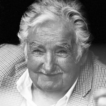 Jerônimo Rodrigues lamenta morte de Pepe Mujica: ‘A morte leva o corpo, mas não leva o que é imenso’