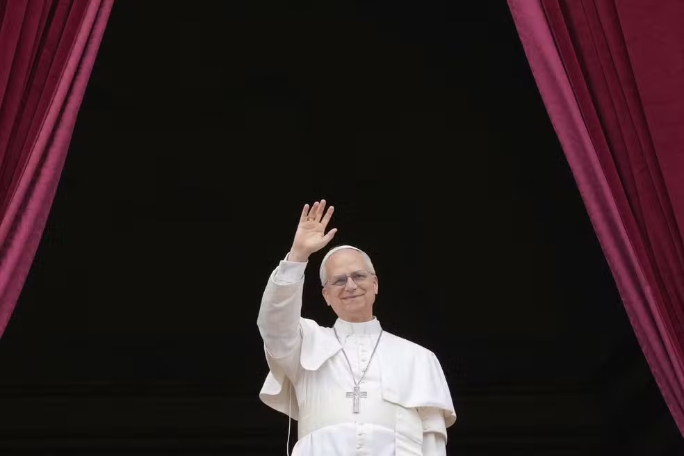 Papa Leão XIV celebra missa inaugural de seu pontificado neste domingo(18)