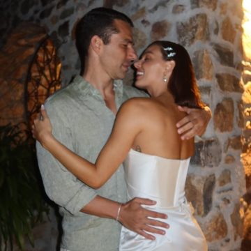 Isis Valverde e Marcus Buaiz reúnem famosos em festa de pré-wedding