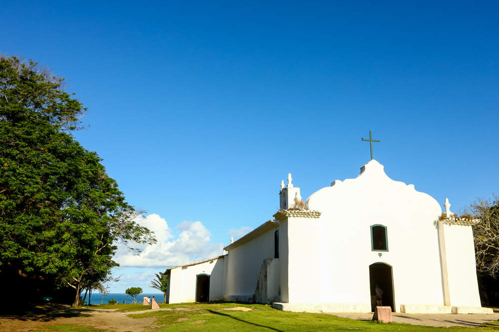 Homem invade igreja histórica de Trancoso e destrói imagens sacras