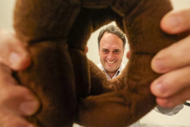 ‘Já cuidou da sua rosquinha?’: conheça o urologista baiano que viralizou nas redes sociais