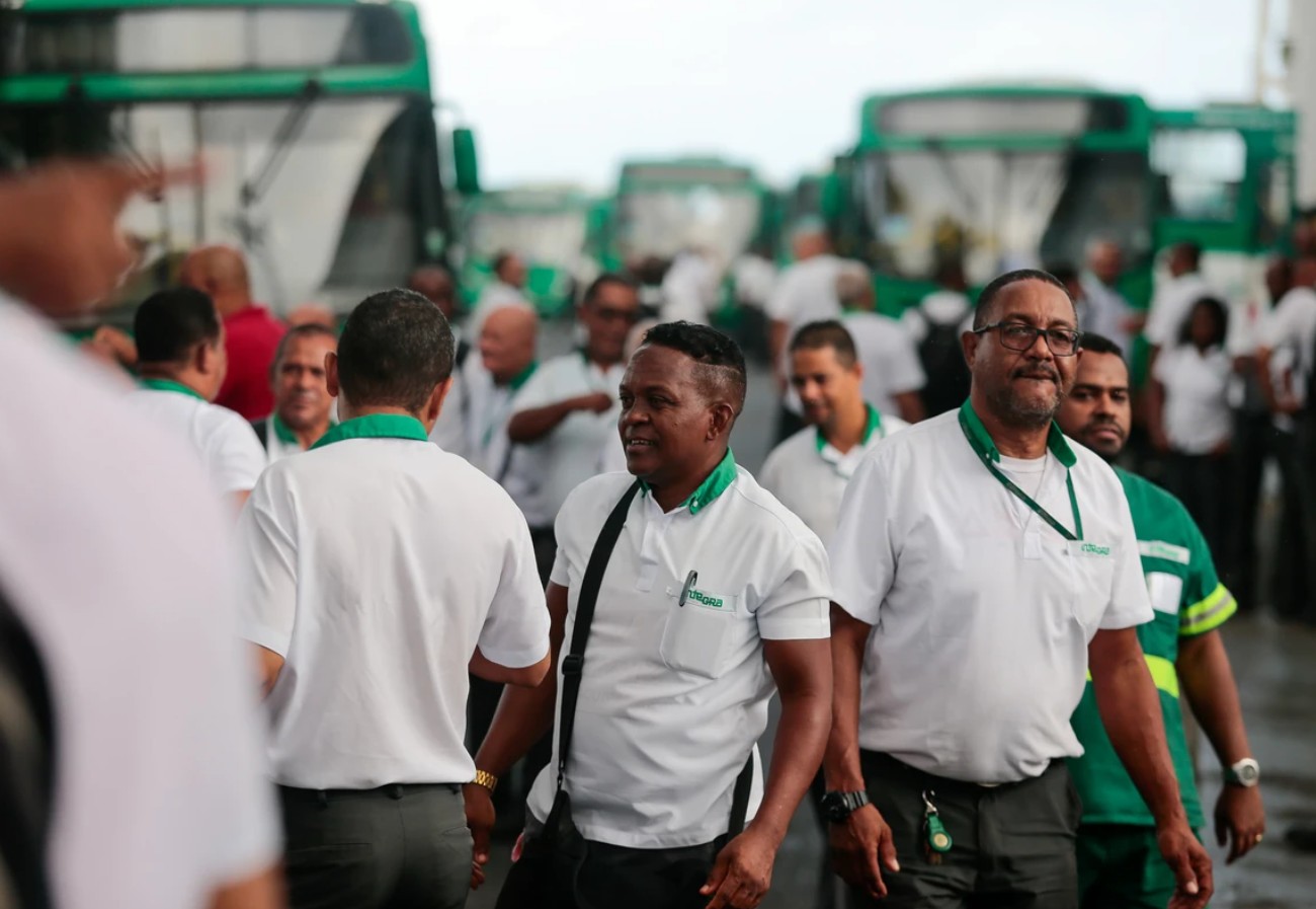 Rodoviários de Salvador cancelam greve após acordo com empresários