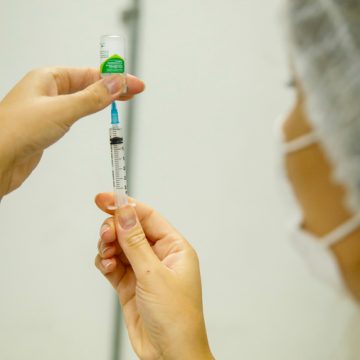 Salvador intensifica vacinação contra gripe nesta terça-feira (17); confira