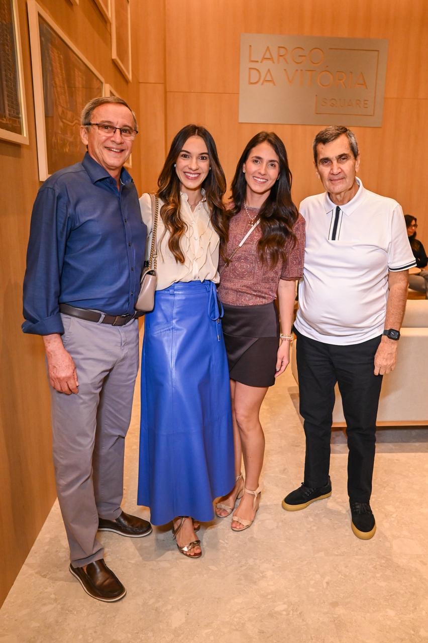Arthur Rêgo, Fernanda Cunha Guedes, Mila Andrade e Antônio Carlos Costa Andrade