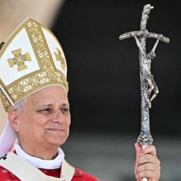 Primeira biografia do Papa Leão XIV é lançada no Brasil