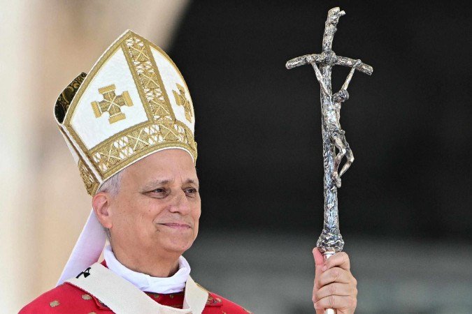 Primeira biografia do Papa Leão XIV é lançada no Brasil
