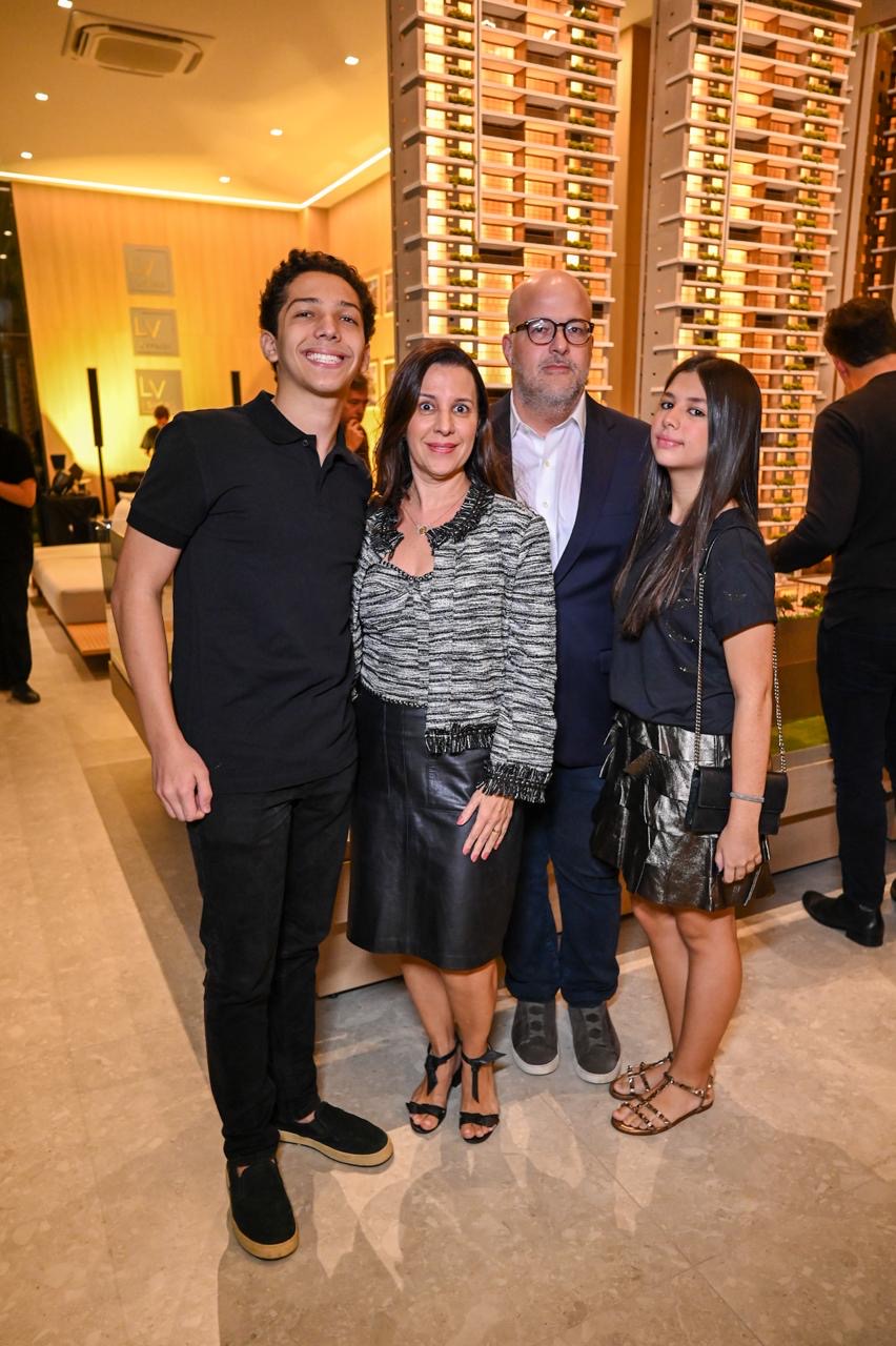 Bernardo, Flavia, Ricardo e Beatriz Freire