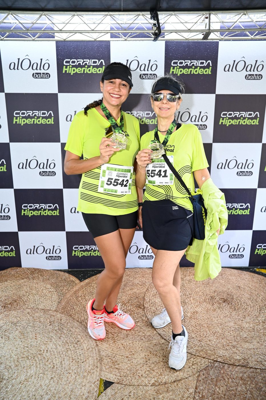 Emanuelle Rodrigues Rego e Iracema Lins