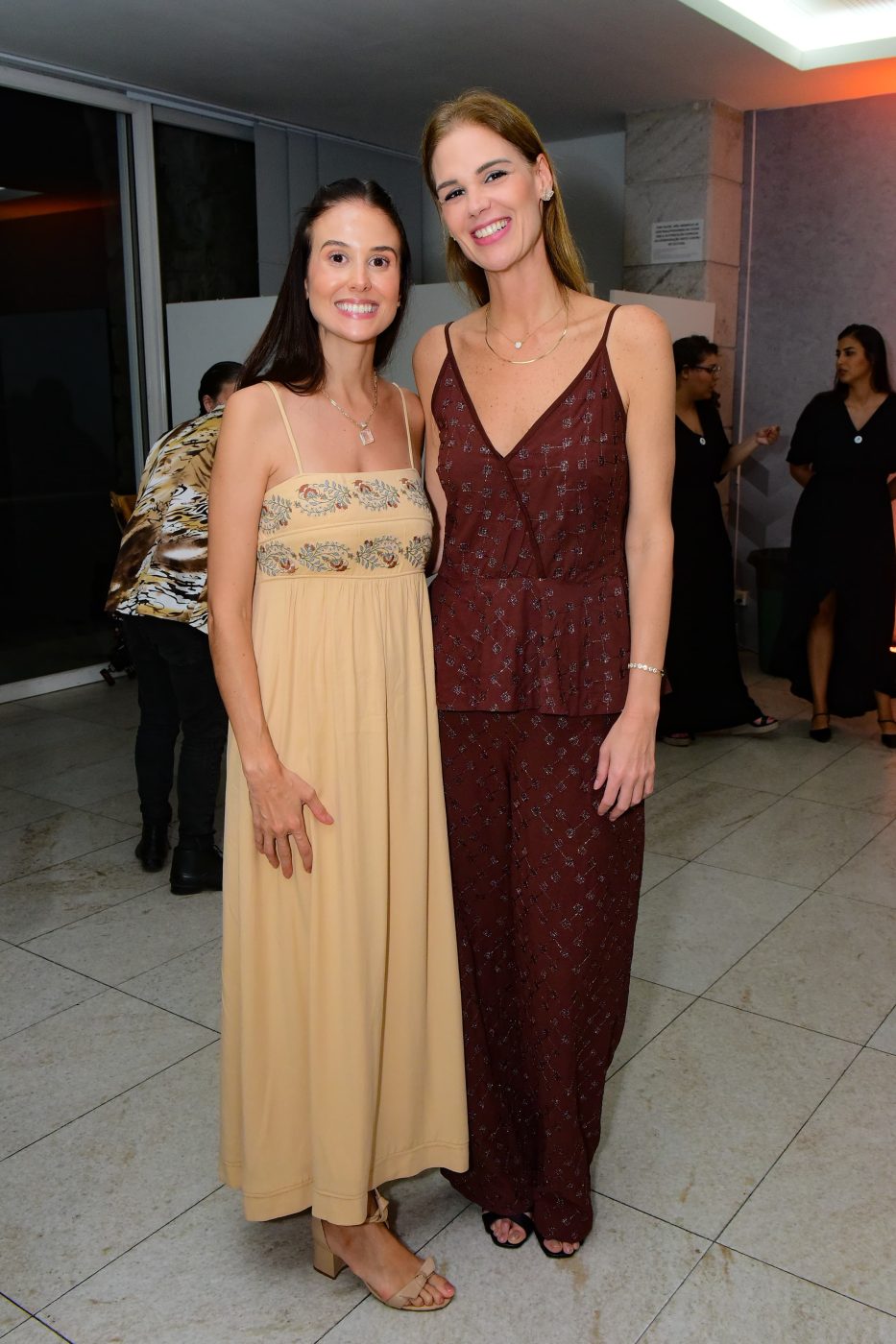 Anna Salvador e Carolina Moraes