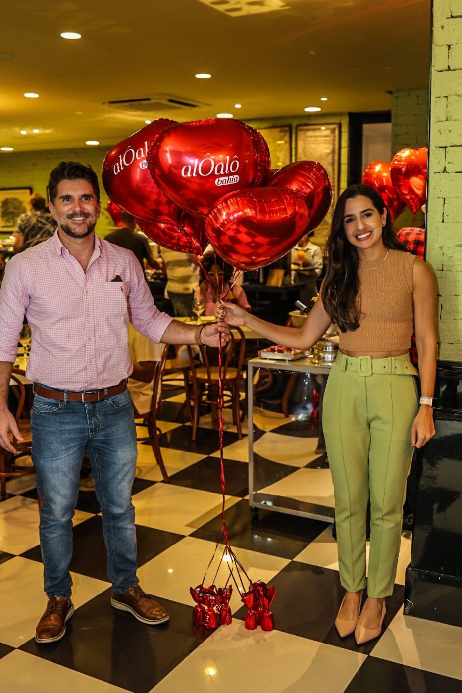 Emanuel e Roberta Lima - Mignon