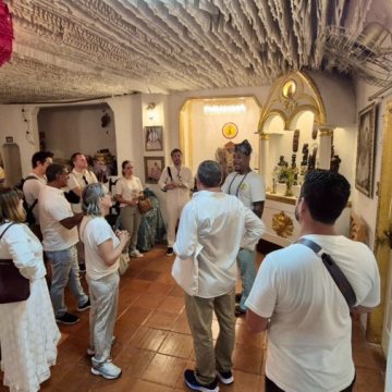 Agentes de viagens franceses visitam importantes pontos da capital baiana; aos detalhes