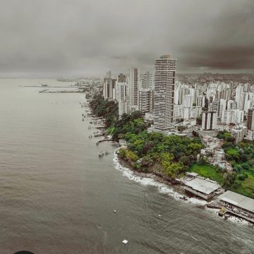 Chuva intensa mantém Salvador em nível de observação; Valéria registra maior volume em 24h