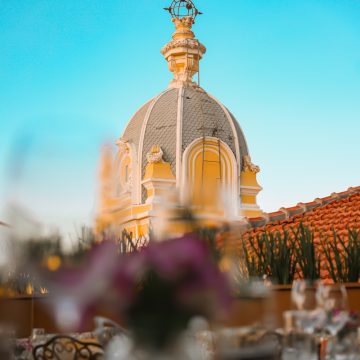 Tira-Chapéu recebe festival com leilão de vinhos raros, jantares e shows em agosto; saiba mais