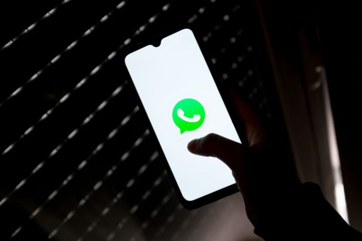 WhatsApp anuncia recurso que usa Inteligência Artificial para resumir mensagens