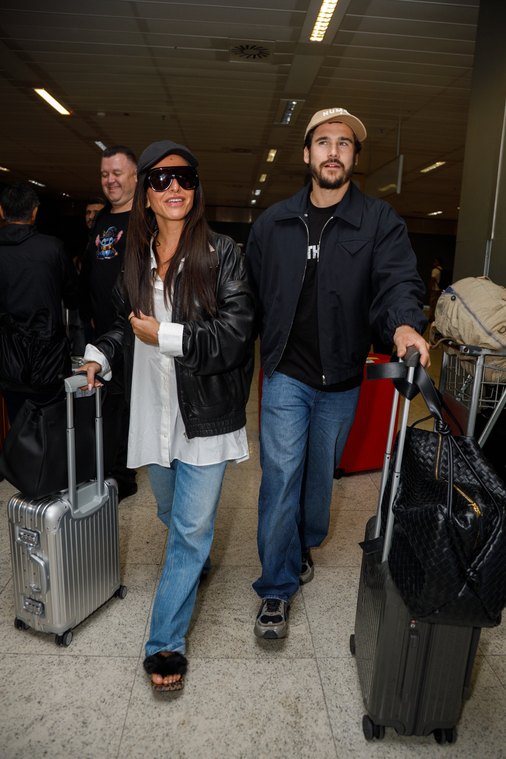 Sabrina Sato e Nicolas Prattes retornam ao Brasil após temporada em Nova York