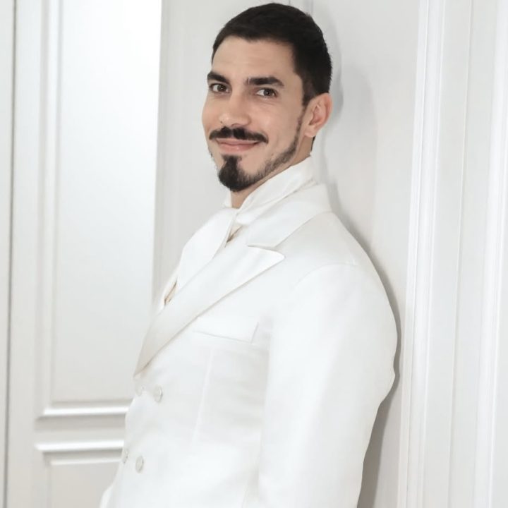 Gabriel David escolhe terno assinado por Herchcovitch para casamento com Giovanna Lancellotti