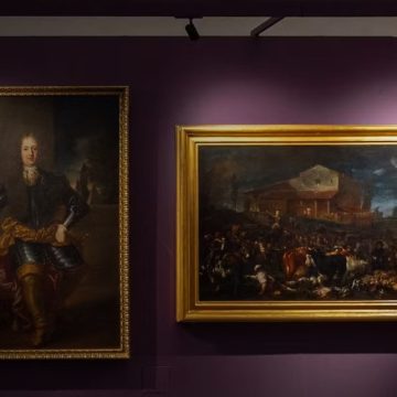 Turista danifica quadro de 300 anos ao tentar gravar meme em museu de Florença