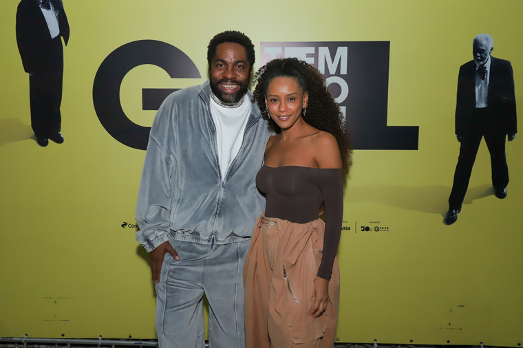 Lázaro Ramos e Taís Araújo curtem show de Gilberto Gil no Rio