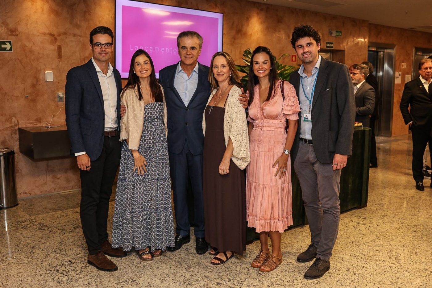 José Henrique Salvador, Anna Salvador, Henrique Salvador, Anna Cláudia Wanderley, Júlia Salvador e Felipe Ligorio
