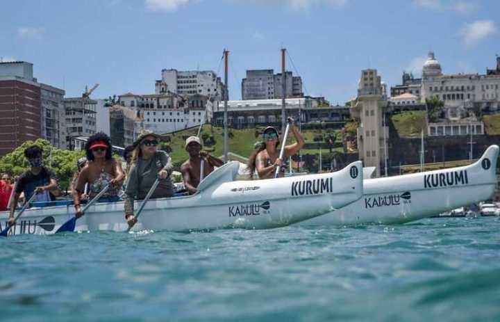 Arraiá na praia: Remada junina agita a orla de Salvador nesta semana