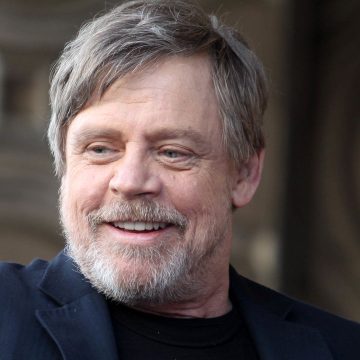 Mark Hamill revela que não assiste Star Wars desde 1977: ‘Vi na estreia e nunca mais’