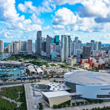 Brasil foi o segundo maior emissor de turistas internacionais a Miami em 2024