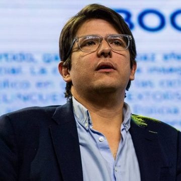 Pré-candidato à presidência da Colômbia, Miguel Uribe é baleado e ‘luta pela vida’