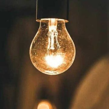 Contas de luz: bandeira tarifária continuará vermelha em julho