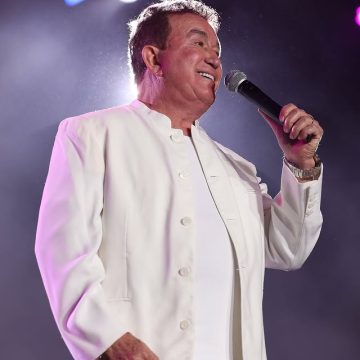 Amado Batista é confirmado em festival na capital baiana; aos detalhes