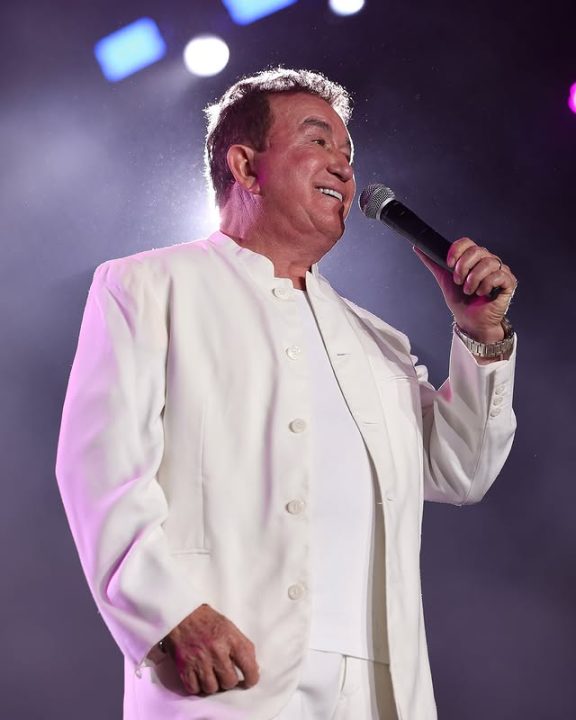 Amado Batista é confirmado em festival na capital baiana; aos detalhes
