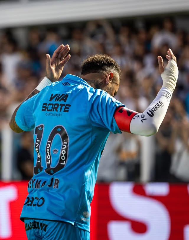 Neymar desabafa após ser expulso da partida entre Santos e Botafogo: “Me perdoem”
