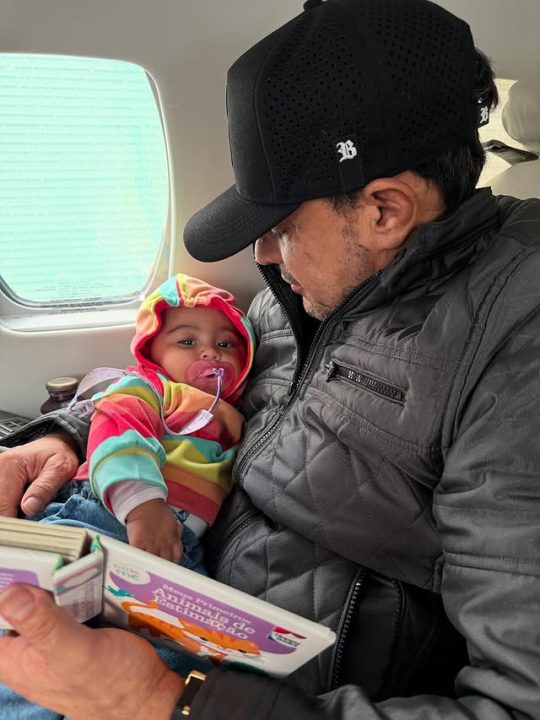Zezé di Camargo se declara em clique inédito com a filha Clara: “Meu combustível”