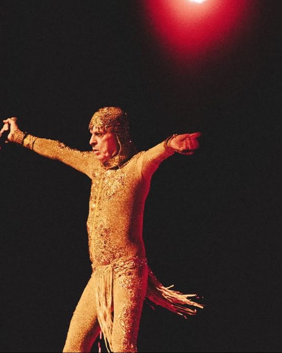 Show de Ney Matogrosso ganha data extra em Salvador; saiba quando