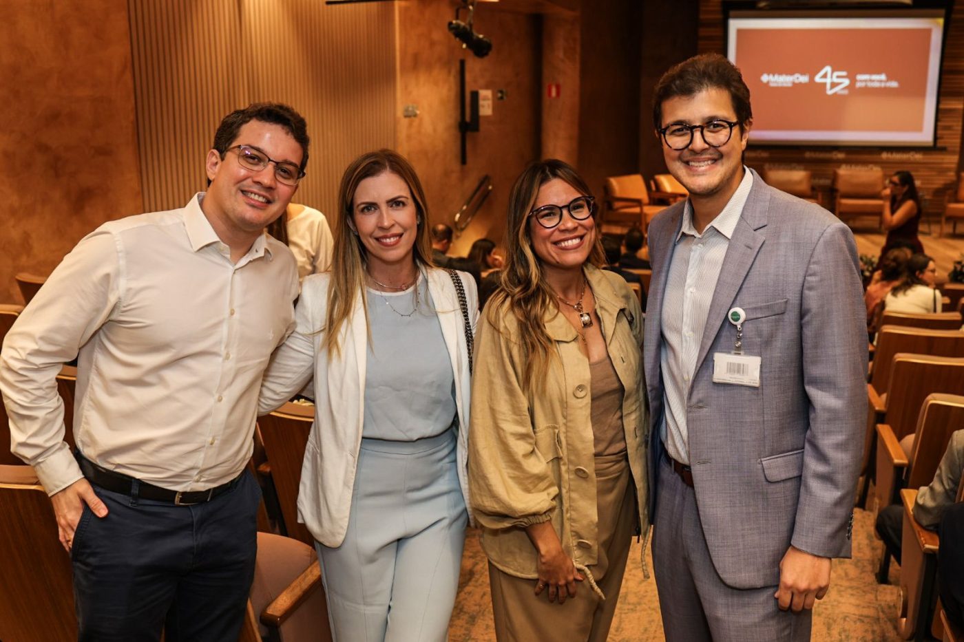 Tiago Costa, Diana Solano, Carolina Assad e Leonardo Dias