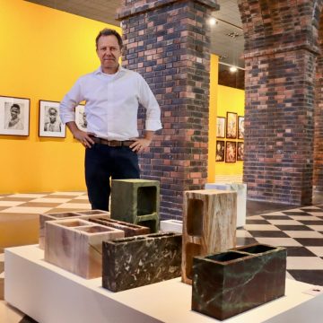 Museu em Salvador terá exposição com mais de 200 trabalhos de Vik Muniz
