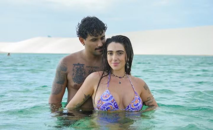 Lucas Pizane e Giovanna Lima celebram 1 ano de namoro com ensaio romântico nos Lençóis Maranhenses