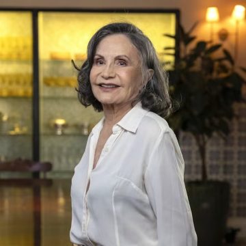 Aos 92 anos, Rosamaria Murtinho reaparece em ‘Dona de mim’ em participação especial